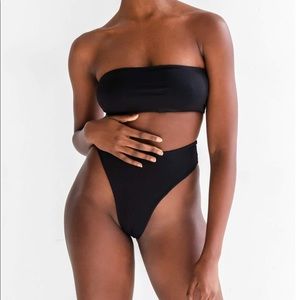 437 Aubrey Bikini Top